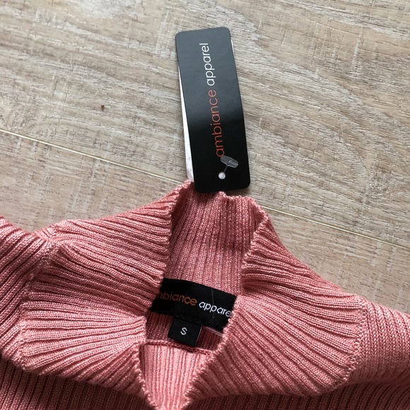 Cold-shoulder ribbed pink sweater S - Picture 3 of 4